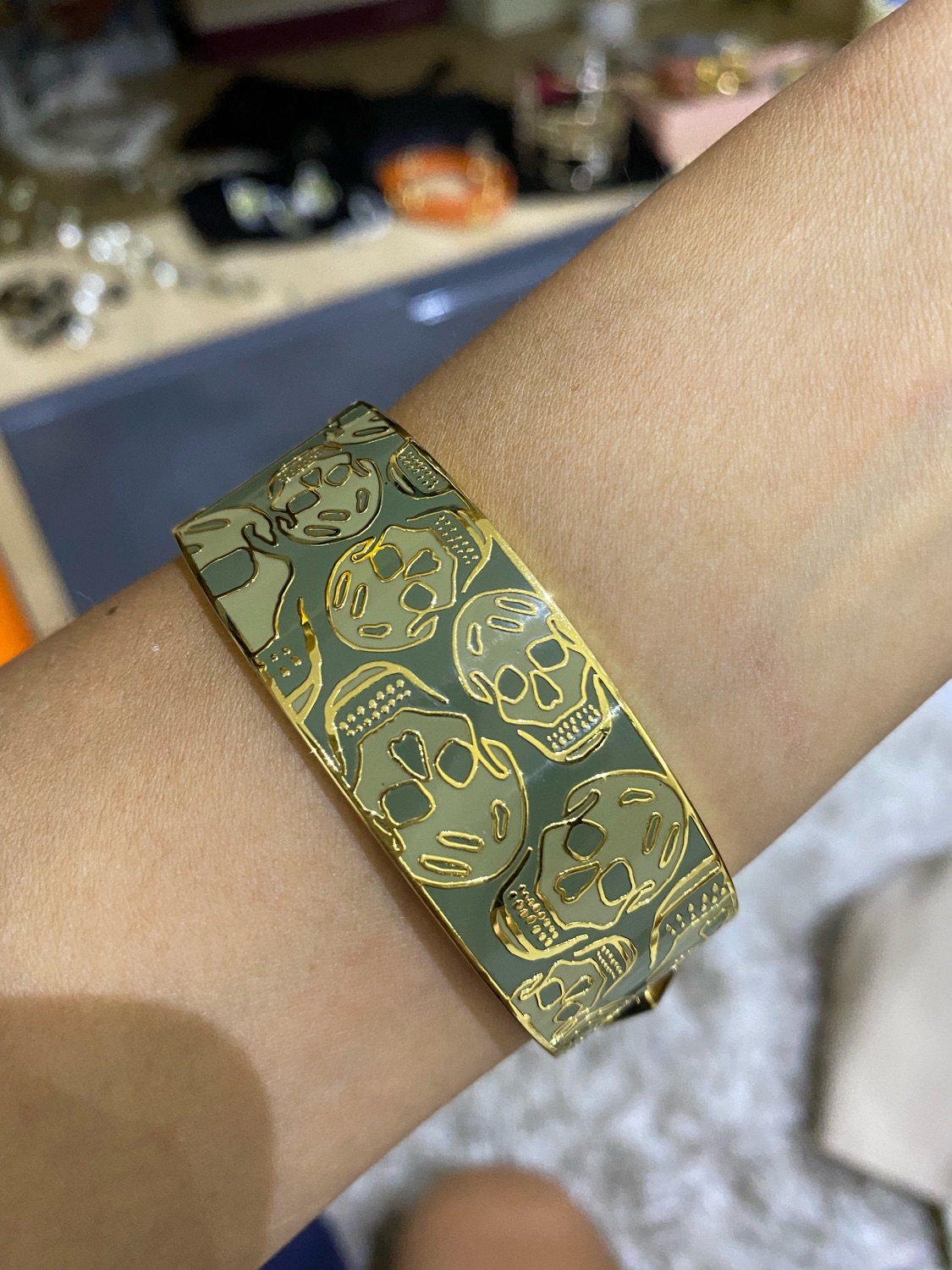 Alexander McQueen Enamel Skull bangle - RE.LOVED