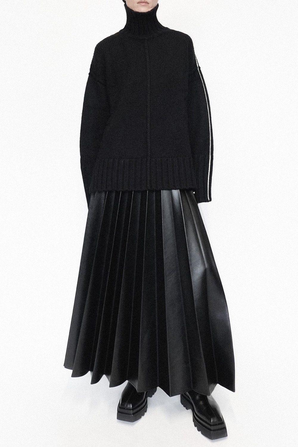 Peter Do tattoo sweater - RE.LOVED - Sustainable Fashion