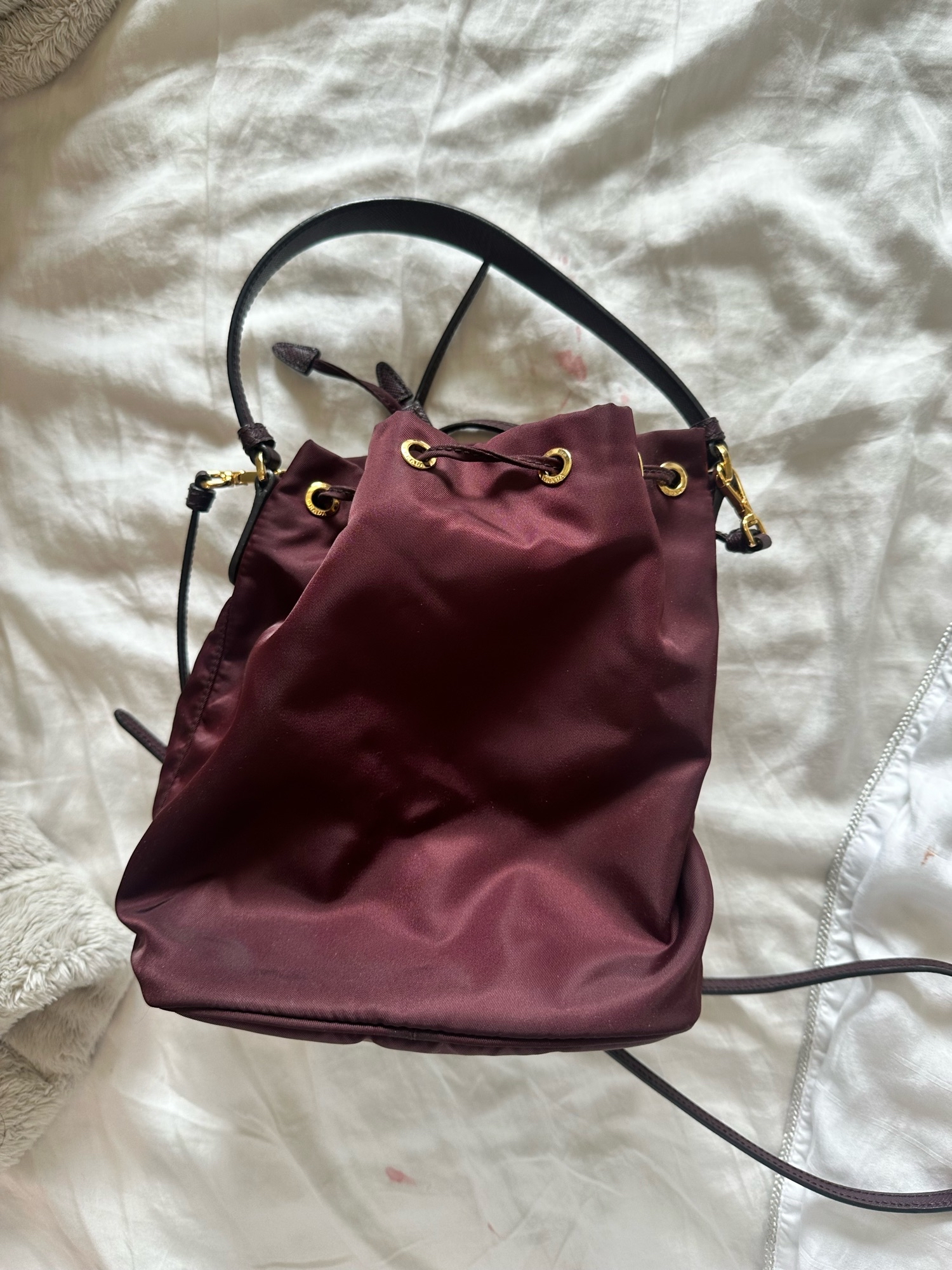 Prada Duet Re-Nylon Bucket Bag - RE.LOVED - Sustainable