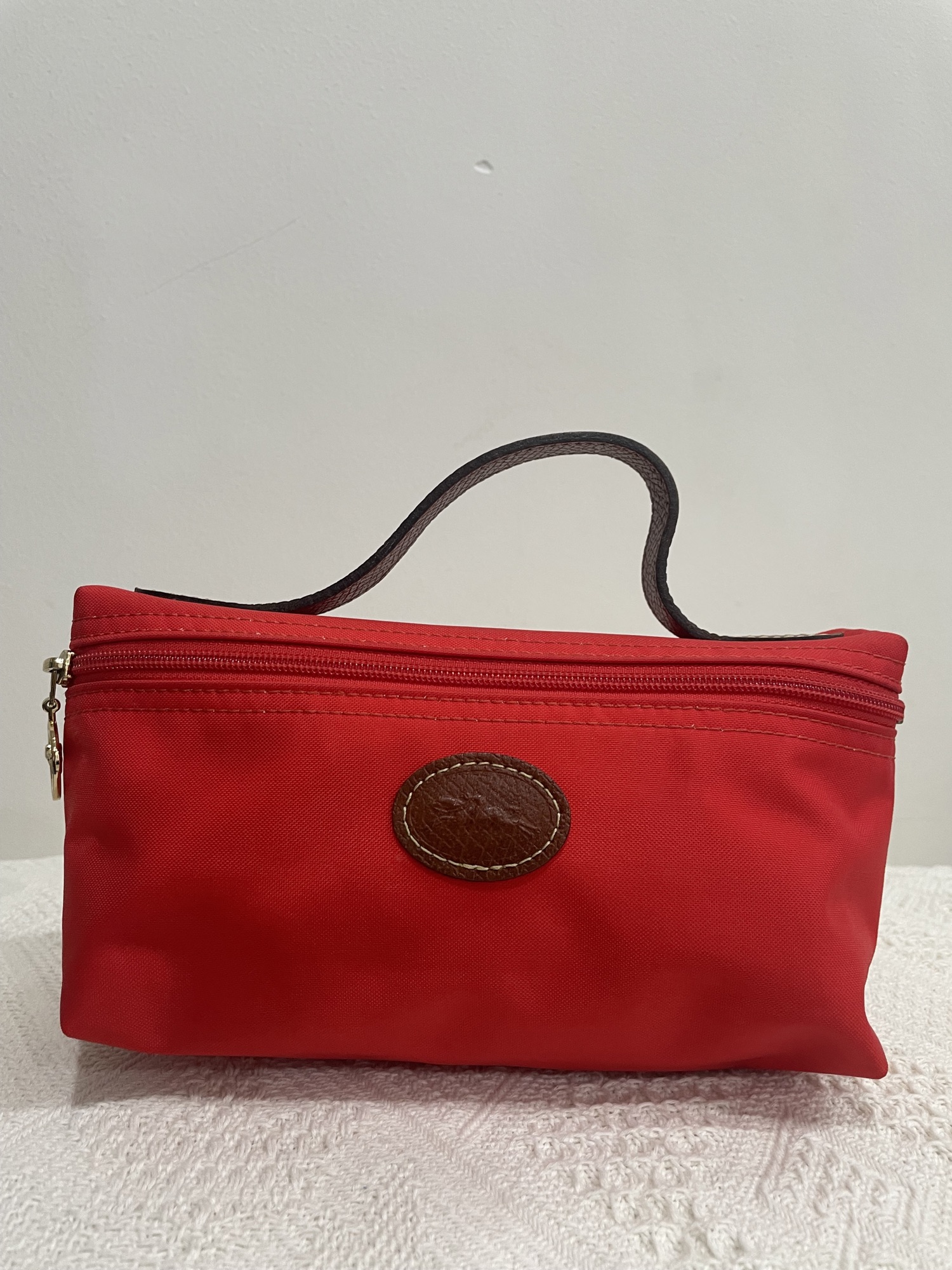 Longchamp Red Pouch - RE.LOVED - Sustainable Fashion, Buy Longchamp Red Pouch - RE.LOVED - Sustainable Fashion, Buy