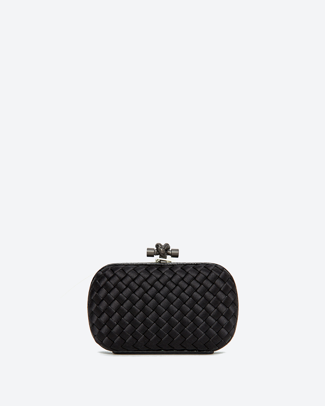 Bottega Veneta Knot Tie black clutch RE.LOVED Sustainable Fashion Buy Sell Relove your dressing