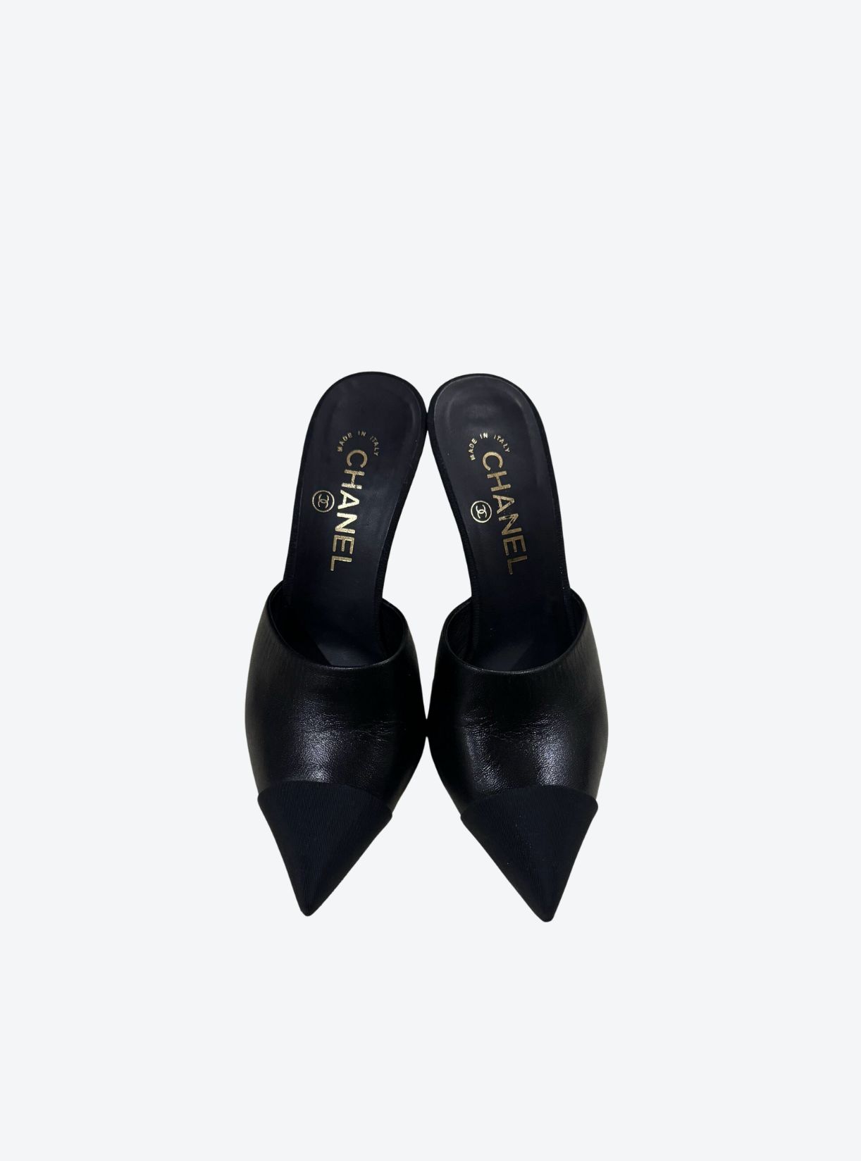 re-loved-sustainable-fashion-buy-sell-relove-your-dressing