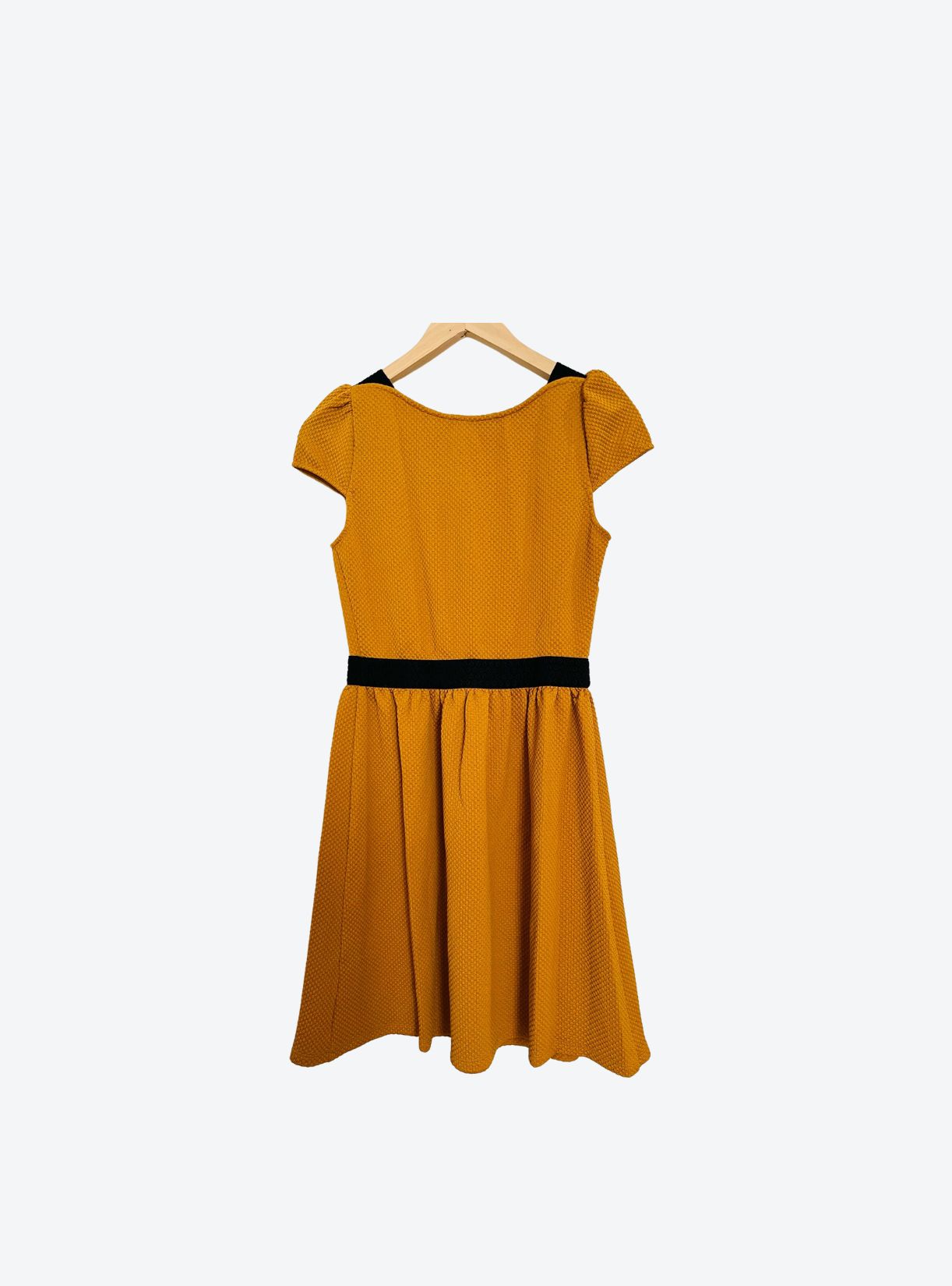 Naf Naf Yellow Dress RE.LOVED Sustainable Fashion Buy Sell Relove your dressing