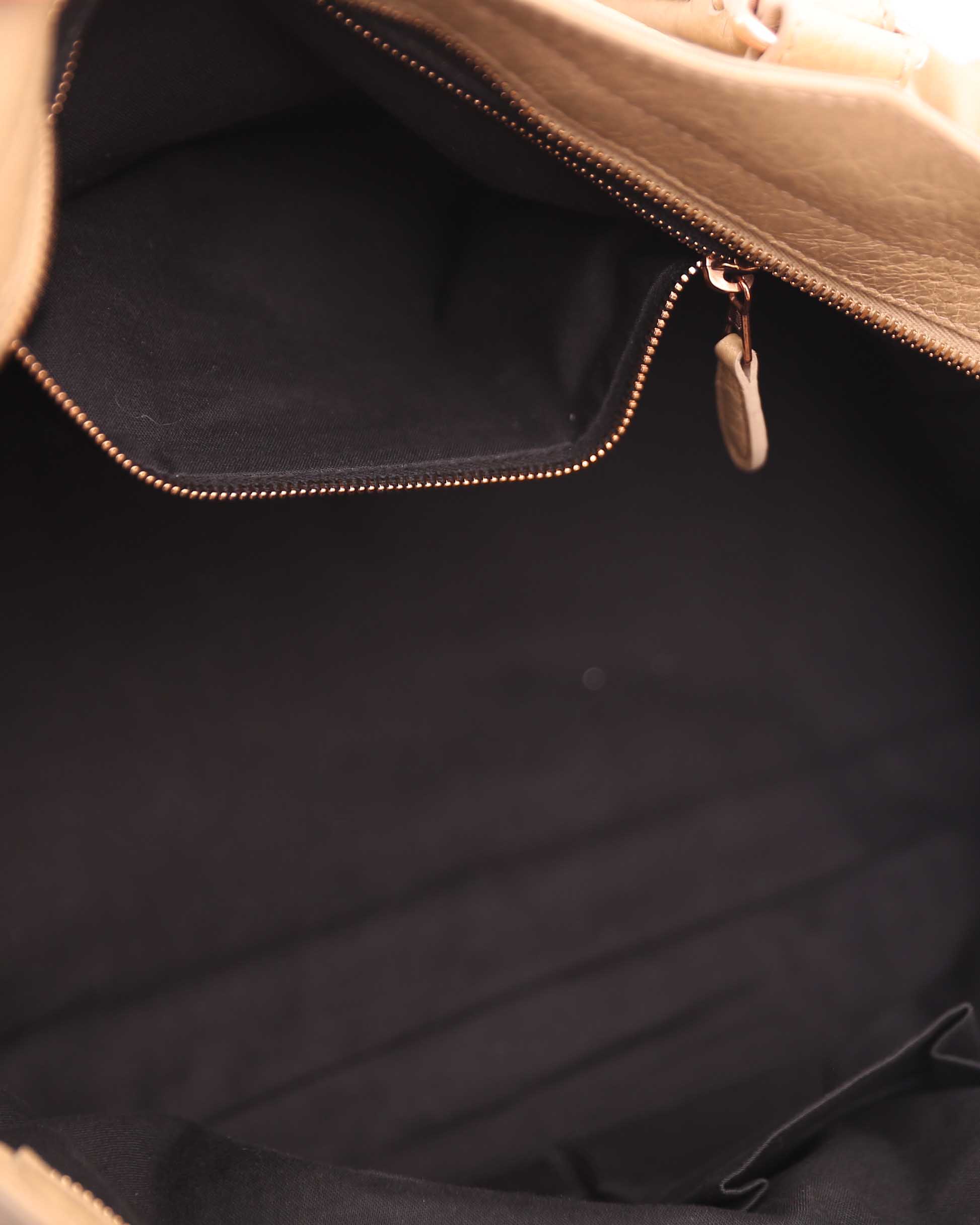Balenciaga City medium handbag in beige leather - RE.LOVED Balenciaga City medium handbag in beige leather - RE.LOVED