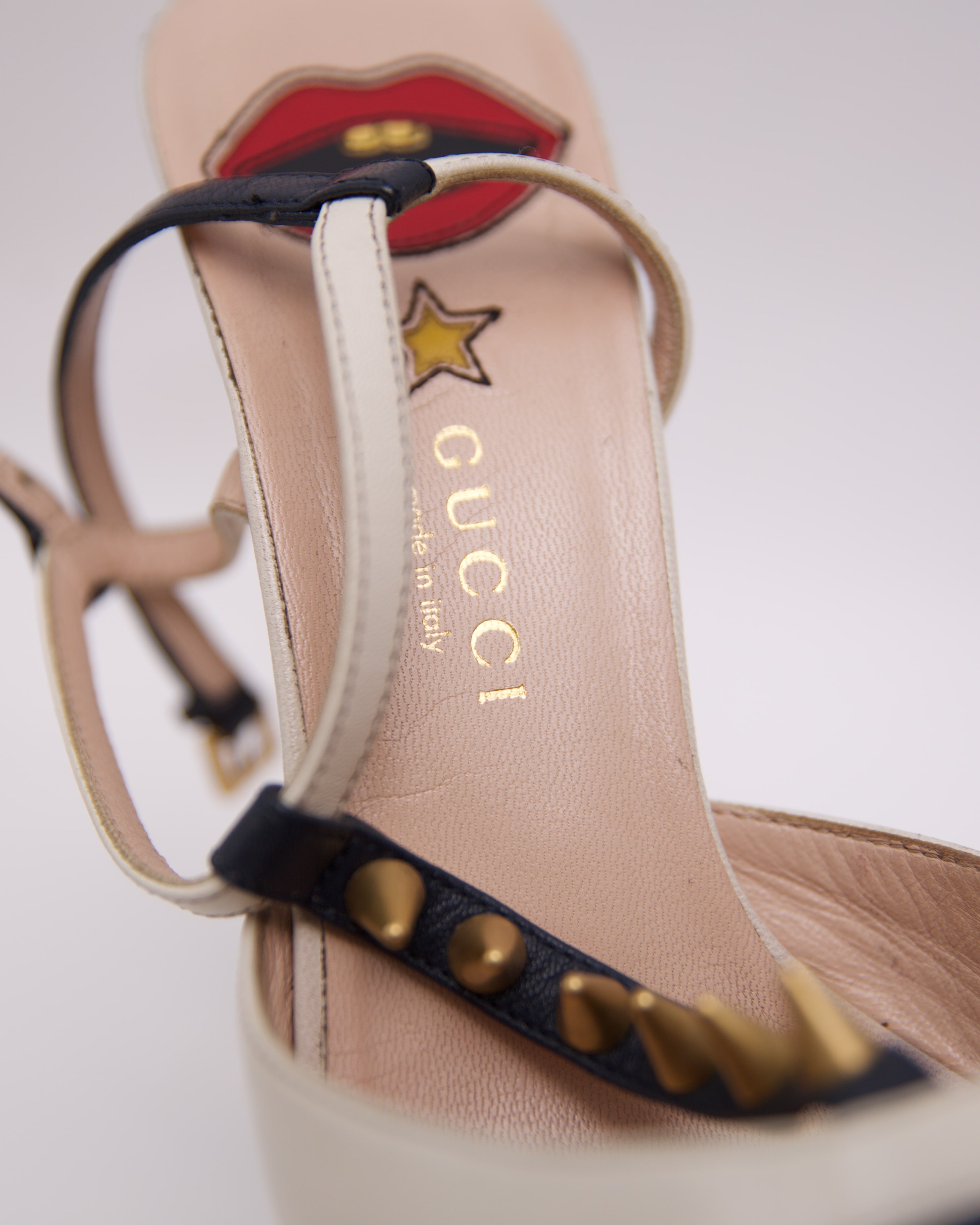 Women's Horsebit platform sandal in metallic light gold